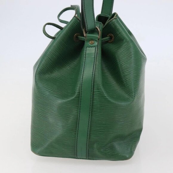 LOUIS VUITTON Epi Petit Noe Shoulder Bag Green M44104 LV Auth 143573 - Picture 6 of 16